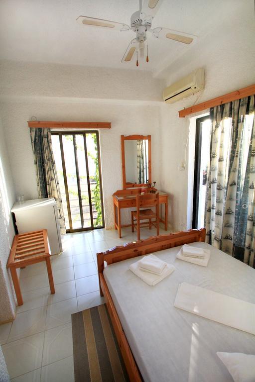 Aqua Marine Aparthotel ฟาลาซาร์นา ห้อง รูปภาพ
