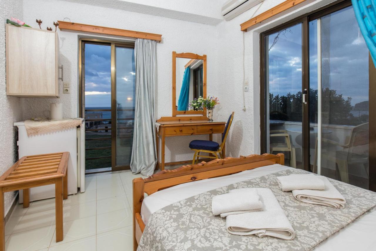 Aqua Marine Aparthotel ฟาลาซาร์นา ภายนอก รูปภาพ