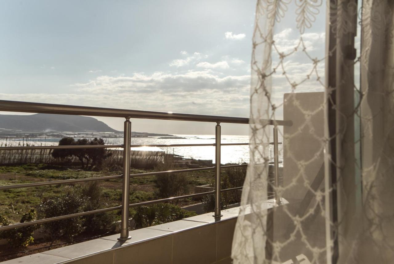 Aqua Marine Aparthotel ฟาลาซาร์นา ภายนอก รูปภาพ